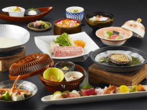 御膳お料理　イメージ※季節より内容が異なります。