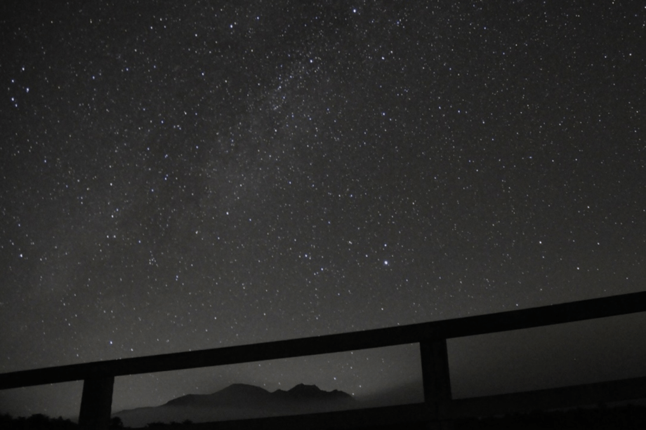 八ヶ岳と天の川のコラボは必見です！