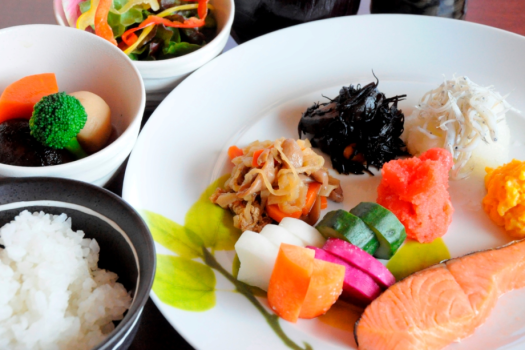 朝食ビュフェ　和食盛付けイメージ