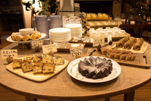 デザートビュッフェ