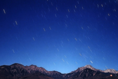 澄んだ空気の中見上げる満天の星は息をのむ美しさです。