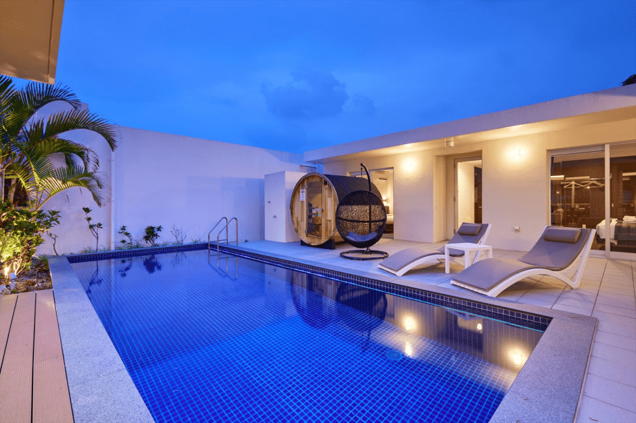 限定【公式サイト予約限定《11時レイトアウト特典付》】プライベートプール付きの1棟貸しスイートヴィラ【素泊まり】