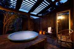 204 煌｜洋室+天然露天風呂32平米+テラス7平米