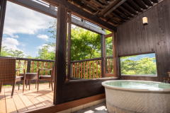 101 蘭｜洋室 +天然温泉露天風呂 45平米+テラス 12平米