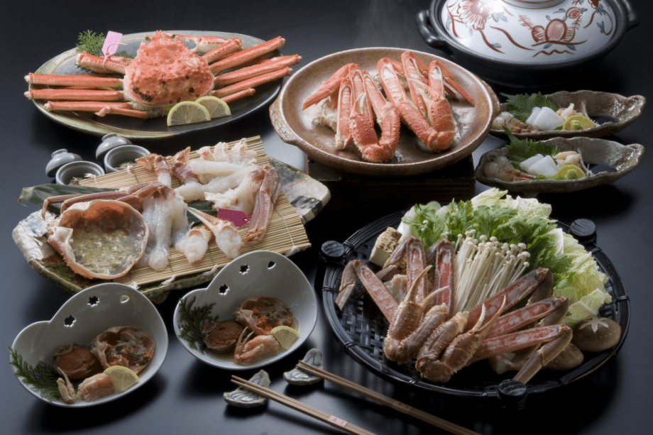 カニちり鍋・焼きガニ・茹でガニ・カニ刺し、ボリューム満点のフルコース
