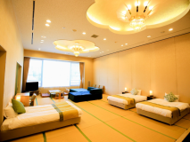 【アウトバス・アウトトイレのお部屋です】お風呂は温泉大浴場をご利用ください｜大浴場ご利用時間　6：00〜21:50｜トイレ・洗面所は客室間向いに男女ともあります