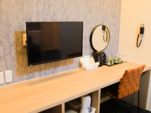 【１室限定】２０２３年２月リニューアル｜箱庭付きで落ち着いた空間が心地良いスーペリアツインルーム｜ご夫婦旅行にゆったりと◎