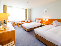 バス・トイレ付。もちろん温泉もご利用頂けます。