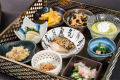 朝食