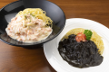 【うまいものまつり 北海道フェア】サーモンクリームパスタ＆イカスミパスタ