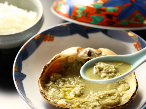 【黄タグ付ブランド越前蟹約1.0㎏使用】フルコース【1人1パイずつ使用】夕食は熱々茹でガニ1パイ・カニ刺し半身・焼きガニ半身プランに新鮮お刺身小皿盛り、せいこ蟹丼ミニ(年内まで）付※12歳以下のお子様ご利用不可（乳幼児含む）