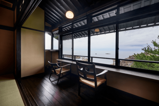 海側2階　和室＋寝室（ベッド2台）Twin Room※2名～4名利用　くちなし　Kuchinashi