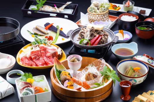 【あわしま会席】+【上州牛すき焼き】個室食事処確約
