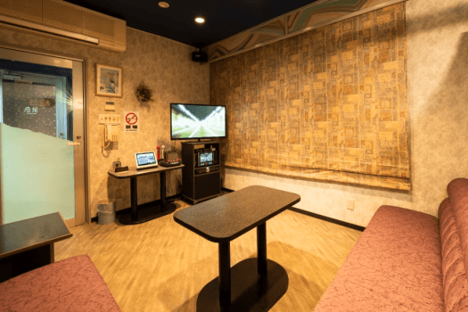 卒旅グループ割MAXプラン― カラオケルーム1時間無料＆夕食時1ドリンク付き ―