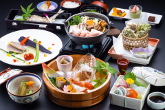 【老神温泉観光協会】【あわしま会席】+【伝統の山賊鍋】レストラン食　スタンダードプラン