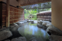 【月影の間】露天風呂付和室（98平米）