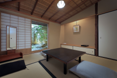 【夕月の間】露天風呂付和室（79平米）