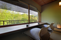 【初雁の間】本数寄半露天風呂付和室（90平米）