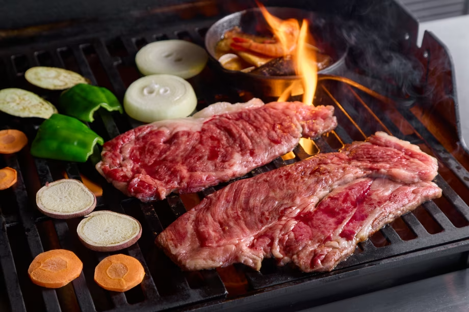 [1Night/2Meals] ≪Premium≫ Taste Two Cuts of Rare Dando Beef – A Gourmet Journey Through Aichi’s Finest at SHITARA VILLAGE + All-You-Can-Drink (with Alcohol)