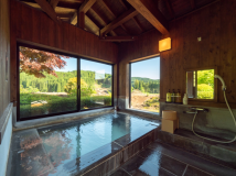 離れ部屋　こぶし　内湯