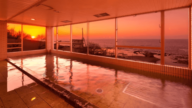 海側大浴場【金の船】