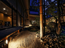 庭付き特別室（8畳+6畳+次の間）◆総檜造り内風呂付◆禁煙