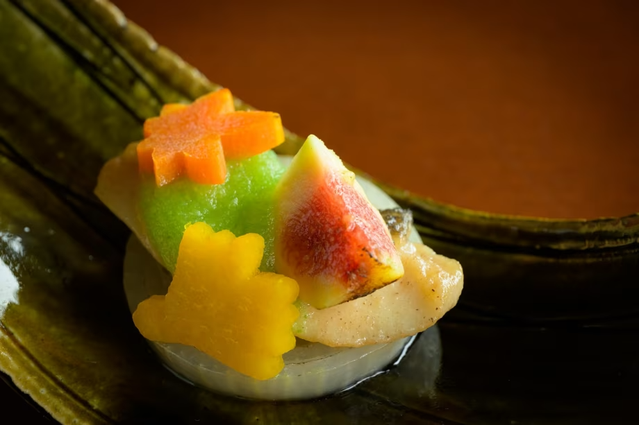 秋らしい彩りを添えた、諧暢楼の秋の一品。
