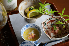 鯛白子の柔らかな甘みに、ハーブの青い香りが春を運ぶ。