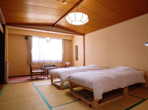 ◇East building [old building] Japanese-style triple