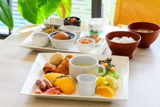 【天然温泉入浴券付】ココロも体も元気に☆旅のお疲れ癒しプラン【朝食付】＊温泉施設は館内ではございません。お車5分