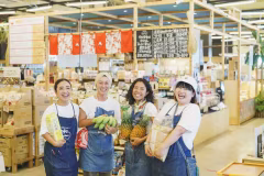 ハッピーモア市場 Tropical(トロピカル)店
