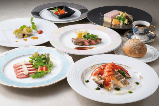 「黒毛和牛のステーキ・オマール海老」の洋食コース（イメージ）