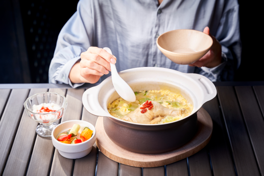 ［チームラボ 幽谷隠田跡チケット付］[朝食付き]森の中のグランピング／源泉掛け流し温泉とサムゲタンの朝食つき