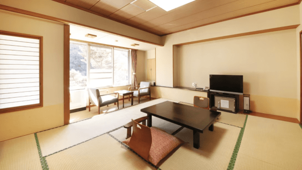 和室10畳または12畳【禁煙】