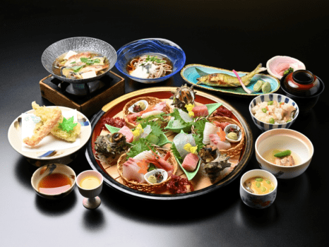 *【おわら会席】風の盆観賞会日専用お食事一例※画像の刺身は3人前