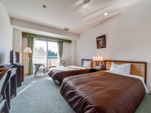 *【洋室　ユニットバス付】