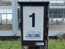 電源付きＲＶパーク【ＲＶ１道路側】