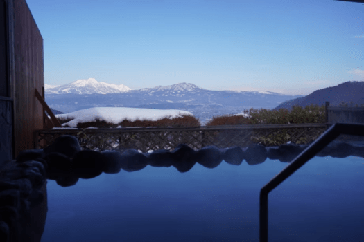 森のコテージ～温泉入り放題・卓球遊び放題！竜王スキーパークリフト券優待価格！！