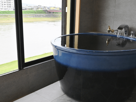 リバービュー温泉スイート　客室風呂一例