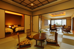 四季邸いろは（やまぶき）