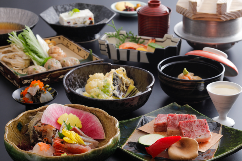【秋・茜会席】鱧の天ぷらや国産牛ステーキ、松茸釜飯など◆食欲の秋を彩る「食材の宝庫」丹後の幸を満喫! 【秋・茜会席】鱧の天ぷらや国産牛ステーキ、松茸釜飯など◆食欲の秋を彩る「食材の宝庫」丹後の幸を満喫!