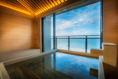 【24年秋OPEN！「別湯・楽」】オーシャンビューの温泉展望風呂付特別室◆広大な日本海に見惚れる贅沢時間を