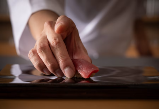 【2食付】夕食 伊勢前寿し 神貫｜朝食 オルビーレストラン紺野真シェフ監修 部屋食