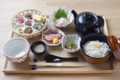 【朝食のみ】旬を味わう特製出汁茶漬け御膳｜笠庵 賛否両論