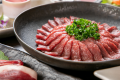 【お料理】体を温める効果のある馬肉は、高たんぱく、低カロリーな美容食。女性にお勧めです。