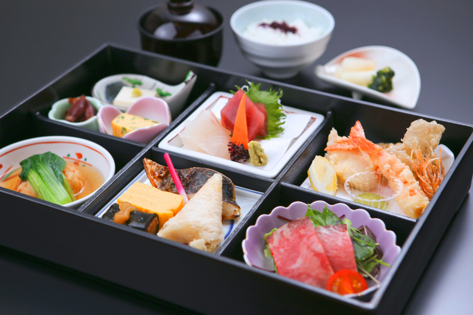 ご法要膳(和食)※イメージ ご法要膳(和食)※イメージ