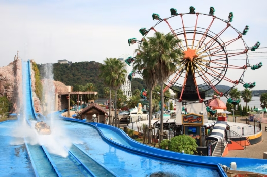 【夏休み】プール＆遊園地1DAYフリーパス付バイキングご宿泊プラン
