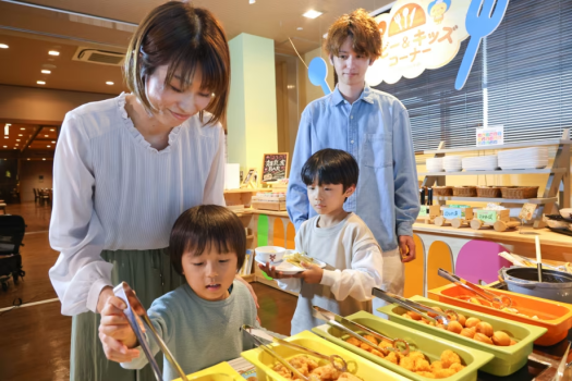 【1日1室限定】気分はまるで森の秘密基地！？ わくわくステイ - きりん -