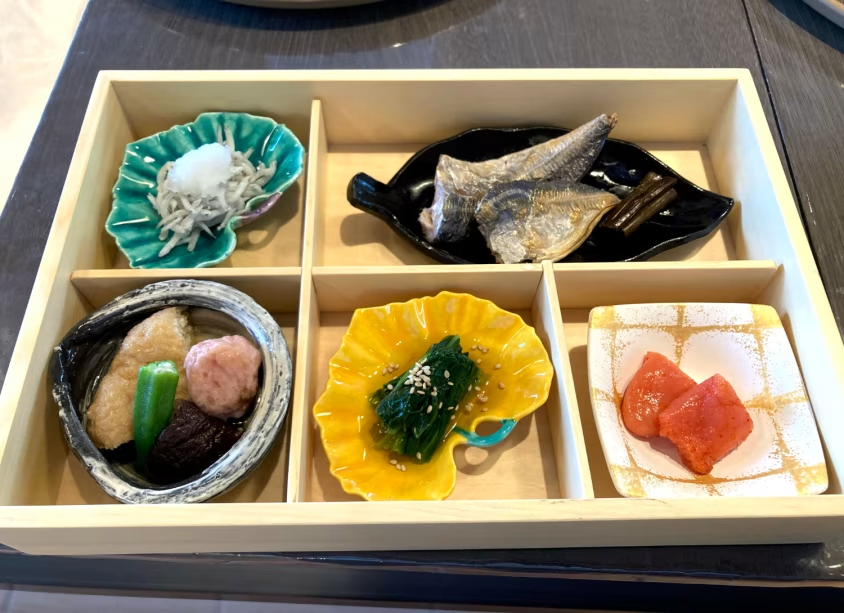 ここは現実逃避できる場所☆料理長自慢の美味しい朝ごはん付き♪♪伊勢志摩観光を満喫したあとは絶景の海＆マジックアワーに感動！