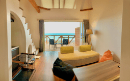 愛犬と過ごす伊勢志摩オーシャンビュー客室＜メゾネット＞